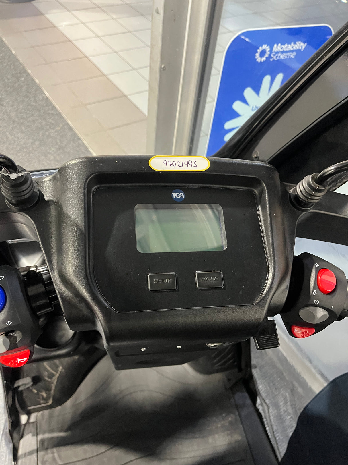 TGA Breeze S4 with canopy and sides (used)