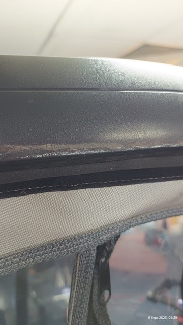 TGA Breeze S4 with canopy (used)