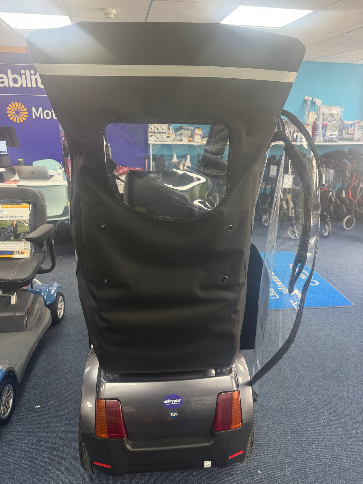TGA Breeze S3 with Canopy (Pre-Loved)