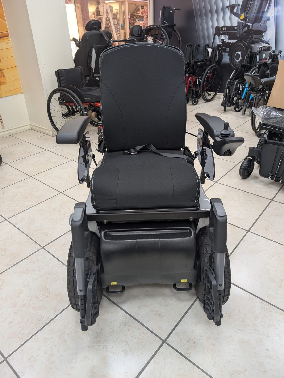 Electric Mobility Optimus 2 Powerchair (used)