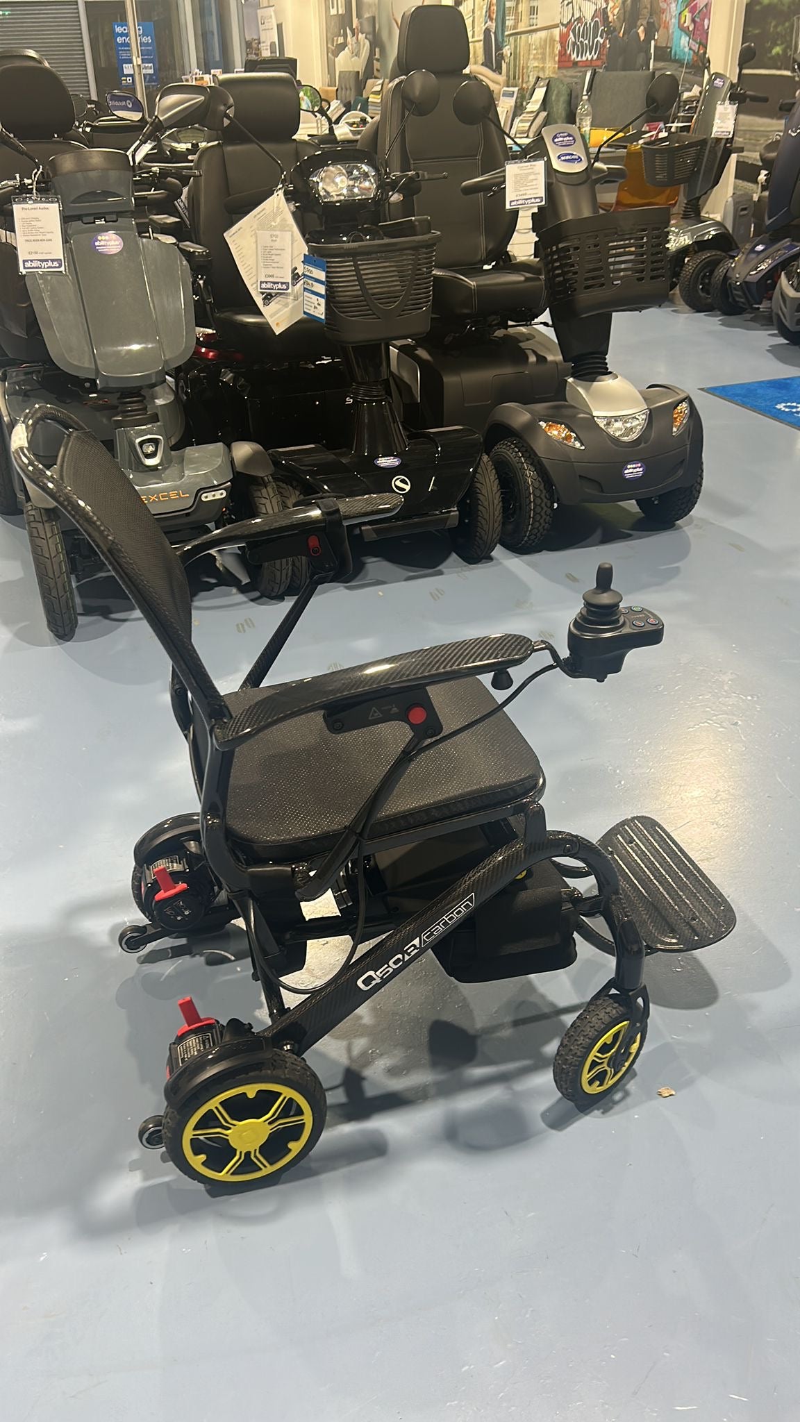 Sunrise Medical Q50r Carbon (Pre-Loved)
