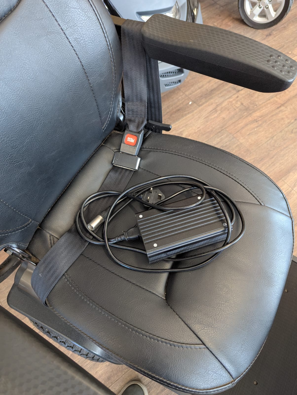 One Rehab Omega 8 (used)