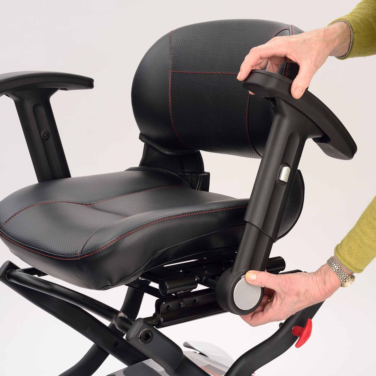 Maximo Folding Scooter